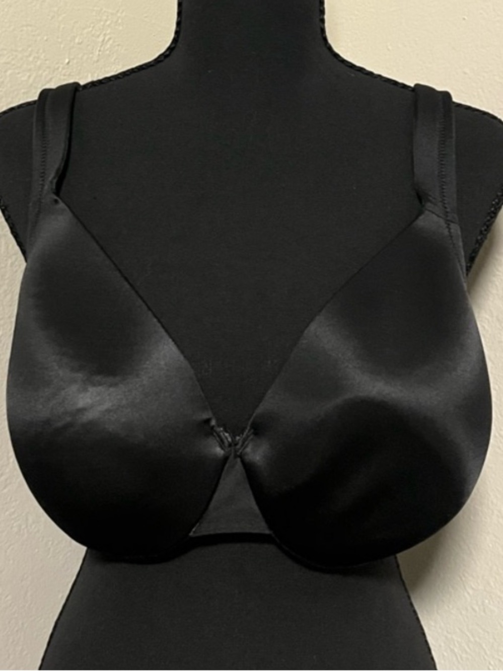 Cacique Black Lifhtly Lined Full-Coverage Bra - 42C